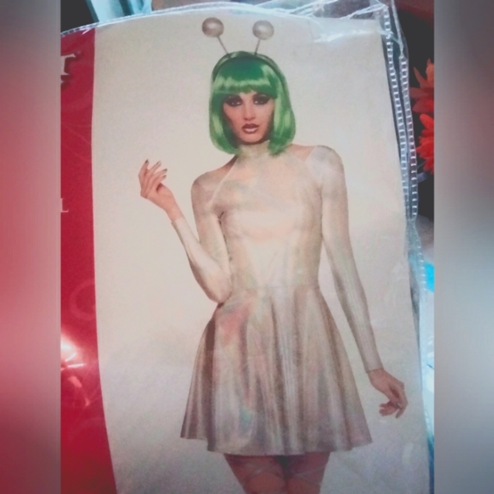 Alien Costume